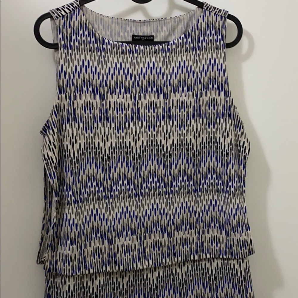 Ann Taylor smart casual sleeveless shirt